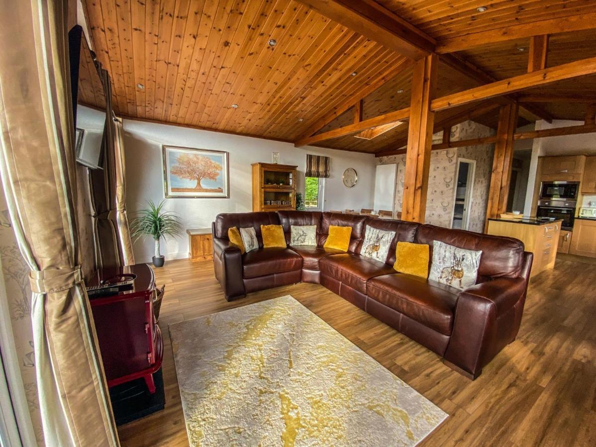 Immaculate 3-Bedroom Private Lodge Near York Luaran gambar